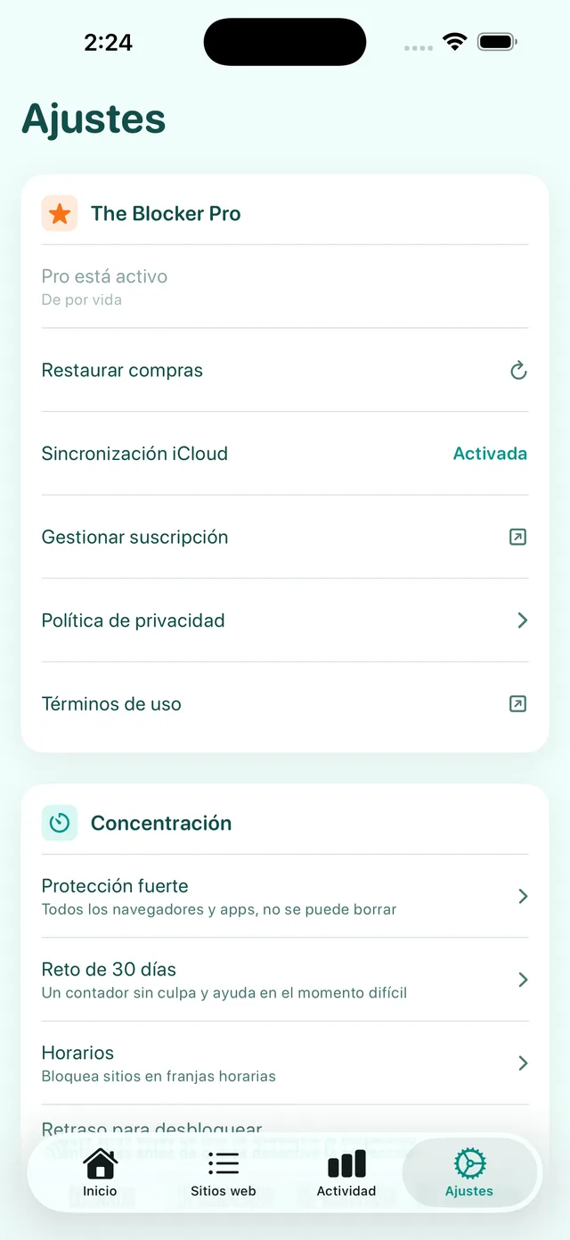 Pantalla de Ajustes: The Blocker Pro, sincronización con iCloud, Protección fuerte, el reto de 30 días y los horarios